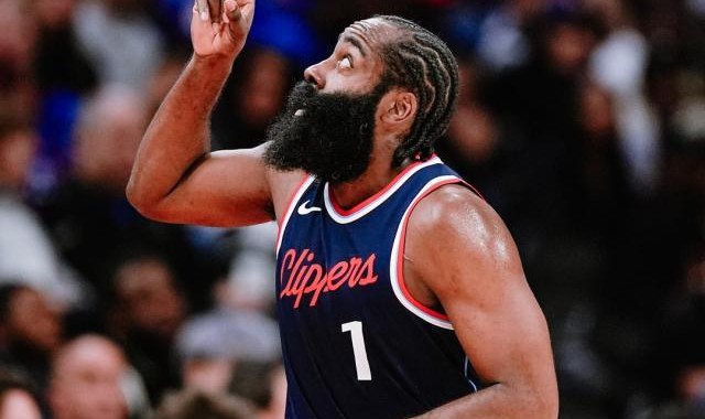 赏金女王试玩-26分大胜让费城球迷倒戈 哈登率快艇豪取五连胜