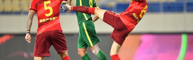 赏金女王试玩-【中超】侯森多次扑救巴坎布失单刀 河北队0比0国安